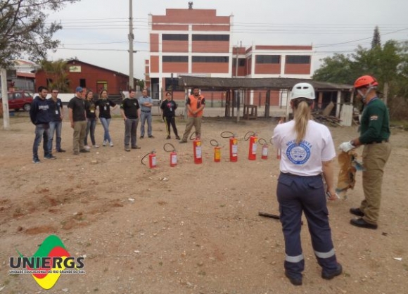 A UNIERGS E A SERVI – POLO UNIASSELVI PARTICIPAM DA PREVENÇÃO E COMBATE A INCÊNDIO